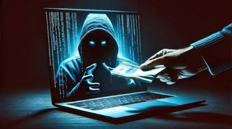  ابتزاز إلكتروني: الخطر المخفي وراء شاشتك… كل يوم يمر يمنح المجرمين فرصة لنهب حياتك الرقمية!