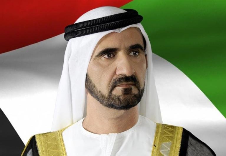  محمد بن راشد يدعو المواطنين والمقيمين إلى رفع علم الإمارات في الثالث من نوفمبر احتفاءً بيوم العلم   