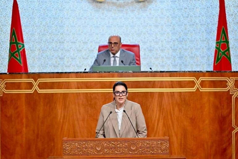  السيدة المنصوري ترسم ملامح حكومة الأرقام والتمويل: 390 مليار درهم للالتزامات الاجتماعية والاقتصادية ومليون منصب شغل في الأفق   