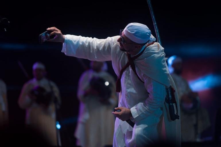 رقم قياسي جديد يحققه موسم مولاي عبد الله .. أكثر من 350 ألف متفرج تابعوا سهرة عبد الله الداودي  