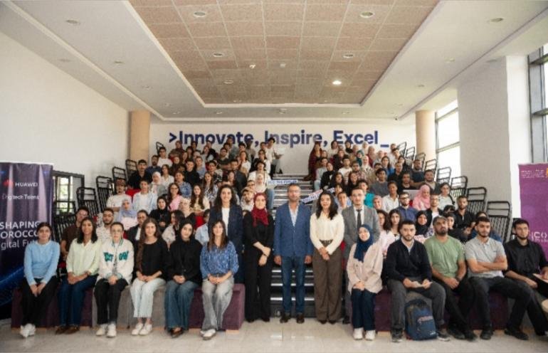  هواوي المغرب تطلق جولة وطنية لتأهيل المواهب الرقمية وفتح آفاق المنافسة التكنولوجية العالمية أمام الطلبة   