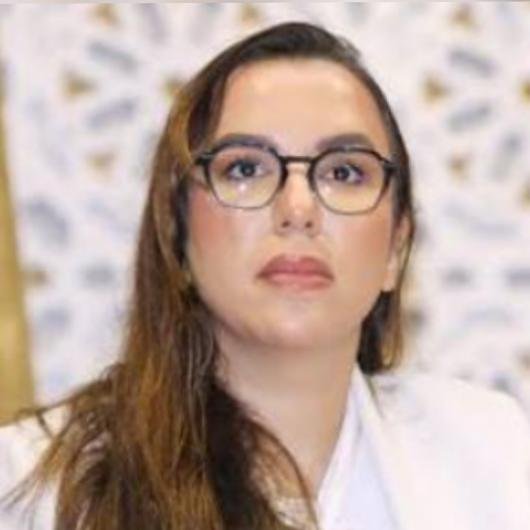 
                                     السيدة نجوى كوكوس.. من المحاماة وقيادة العمل الحزبي إلى وزارة الأسرة والتنمية الاجتماعية والمساواة    