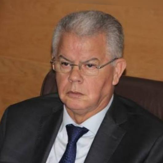 
                                    جلالة الملك يعين عبد الخالق مرزوقي عاملا جديدا لعمالة مقاطعات الدار البيضاء-أنفا       