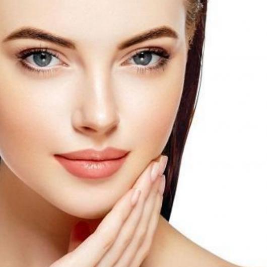 سرّ الشباب الدائم: كيف تُجدّد خلايا بشرتك وتستعيد نضارتها بطرق علمية فعّالة  