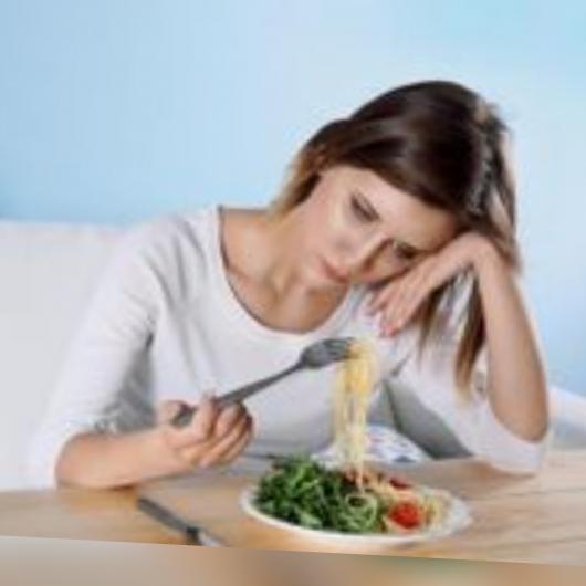  حين تغيّرين طعامكِ… يتغيّر كل شيء في جسدكِ   